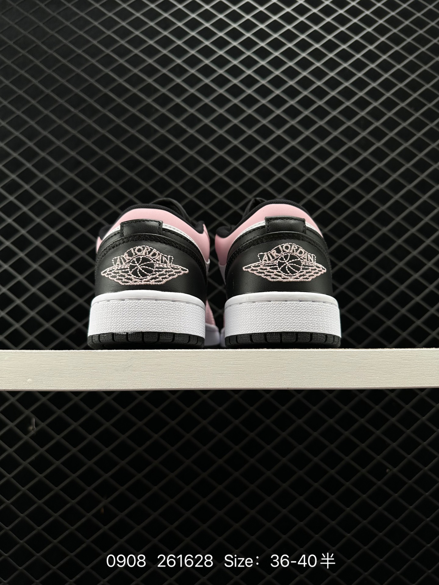 Air Jordan 1 Low AJ1